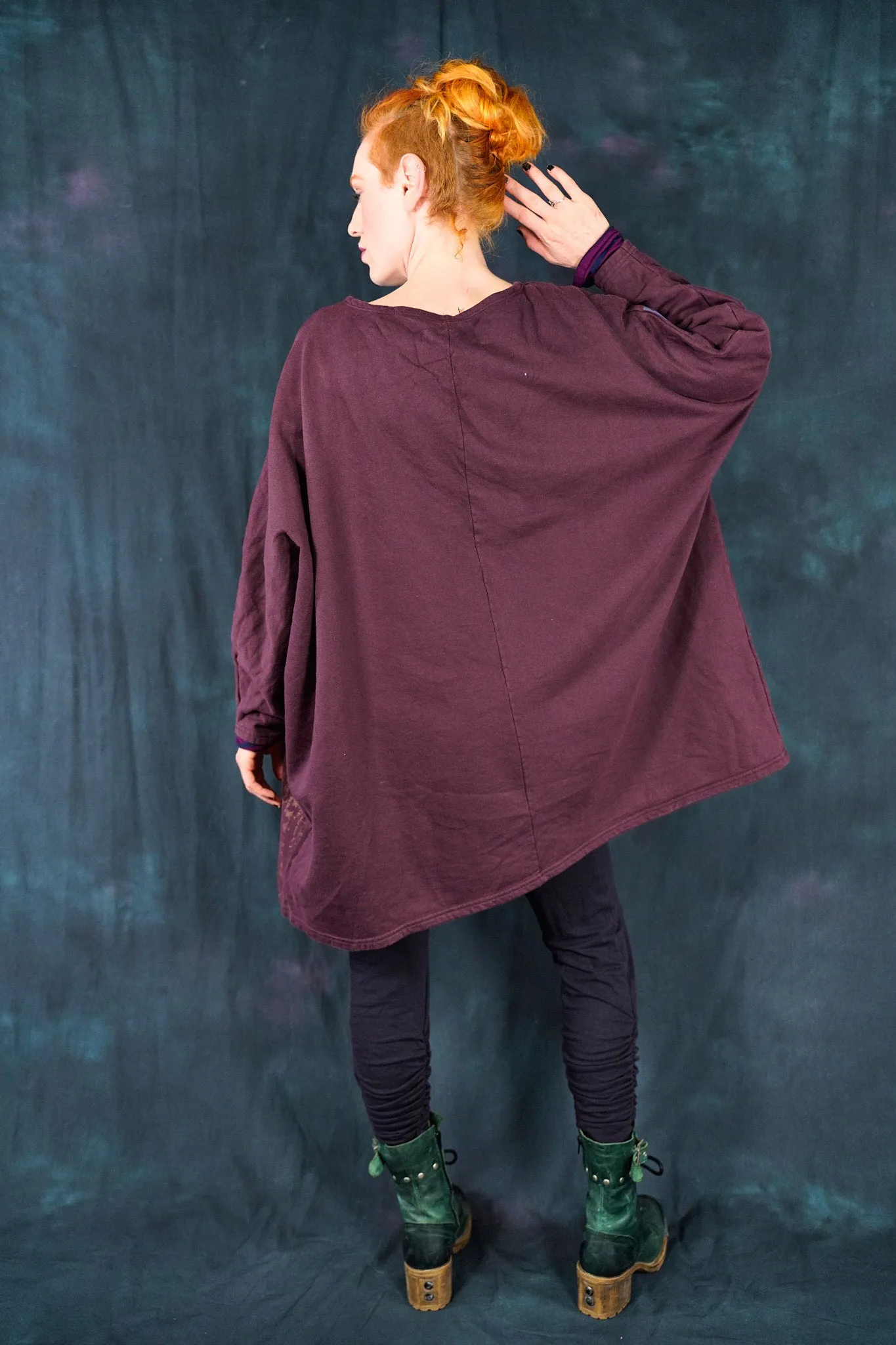 2304 Modern Sweatshirt Ogo-P