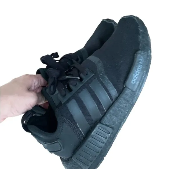Adidas | black R1 shoes​​