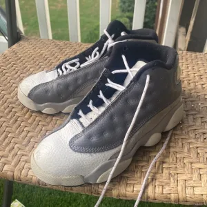 Air Jordan 13 Retro ‘Space Grey’