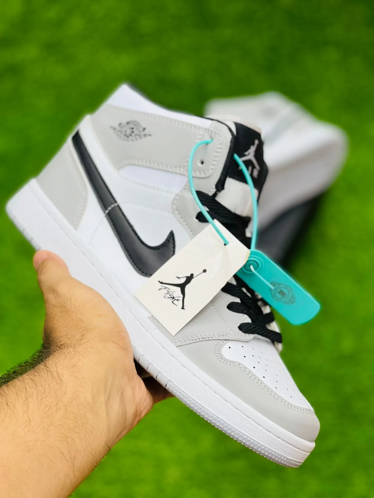 AJ 1 Smoke Gray - Mid