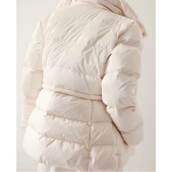 ATHLETA X Allyson Felix Downtown Metallic Legend cream Puffer Coat. Size M.