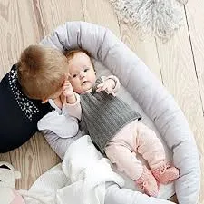 Baby Dan Bed Reducer / Cuddle Nest (Blue)