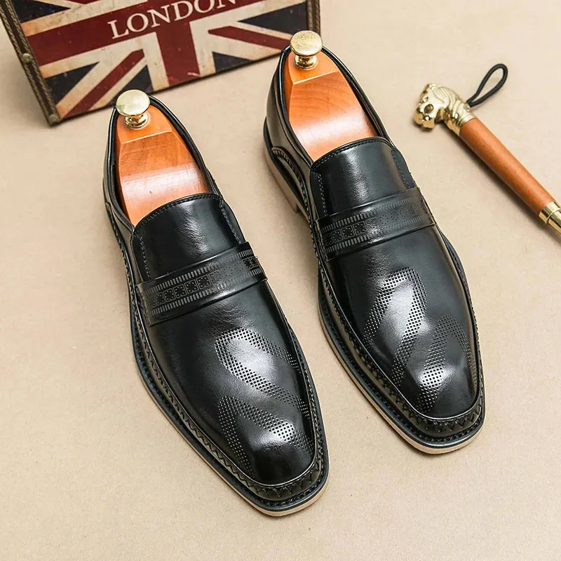 Brooks Leather Sneaker