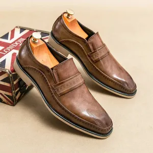 Brooks Leather Sneaker