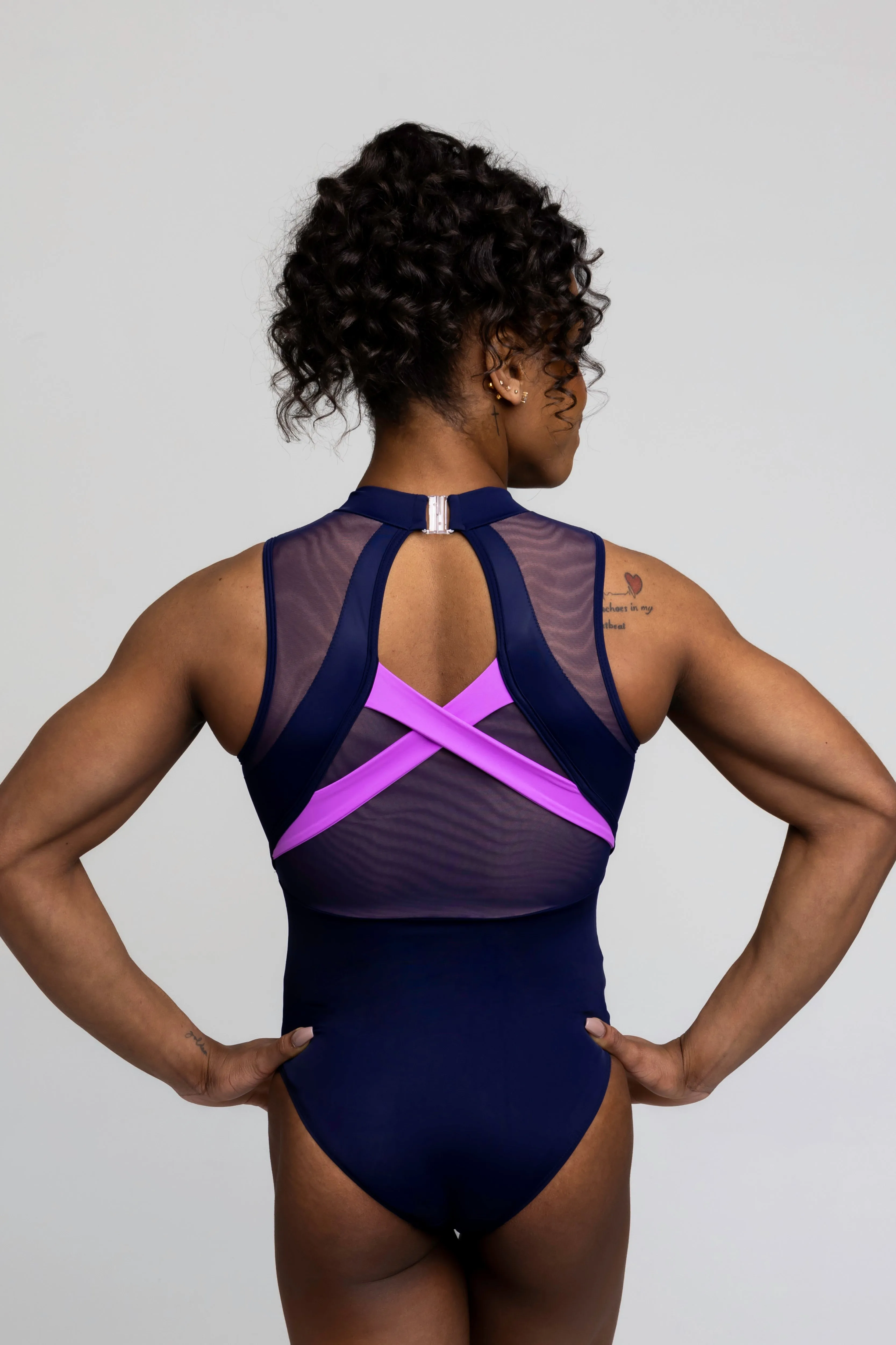 Clara Leotard - Sleeveless