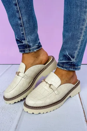 Corkys Wingin It Mule in Ivory