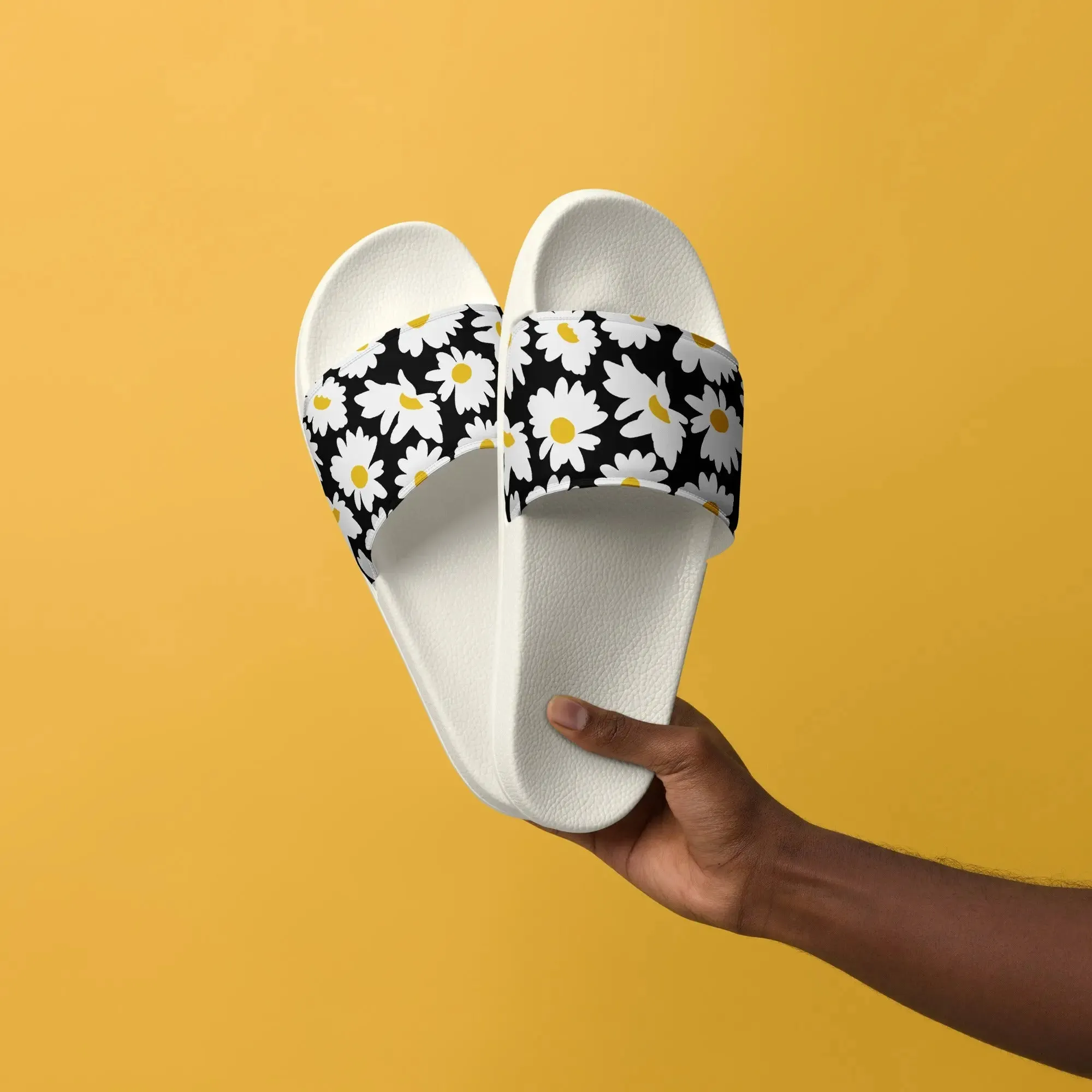 Daisy Pattern Men's Slides