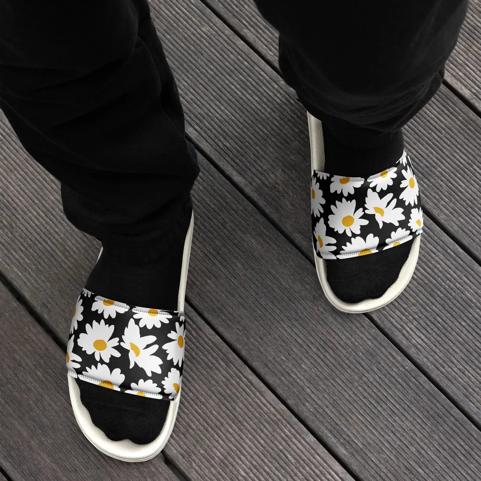 Daisy Pattern Men's Slides