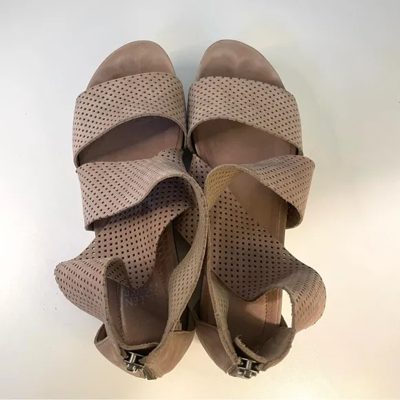 Eileen Fisher Sport Taupe Tumbled Perforated Leather Wedge Platform Sandal 8