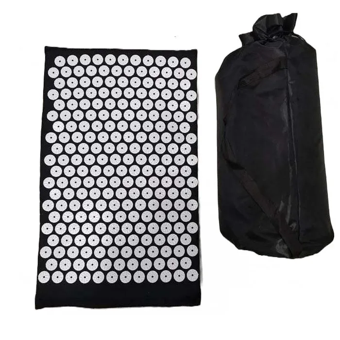 Hemmka Health Acupressure Mat - Black