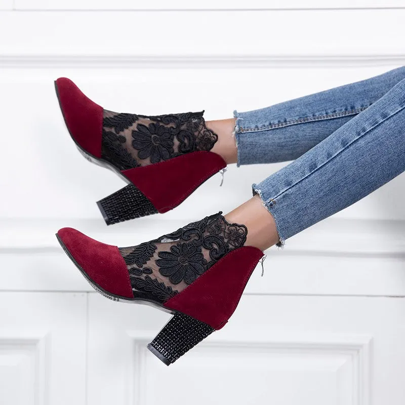 Lace Round Toe Thick Heel Shoes