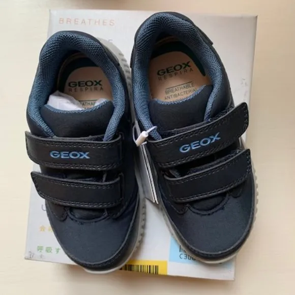 Little Boy's 8.5 Geox Waviness Sneaker- Navy Blue NEW