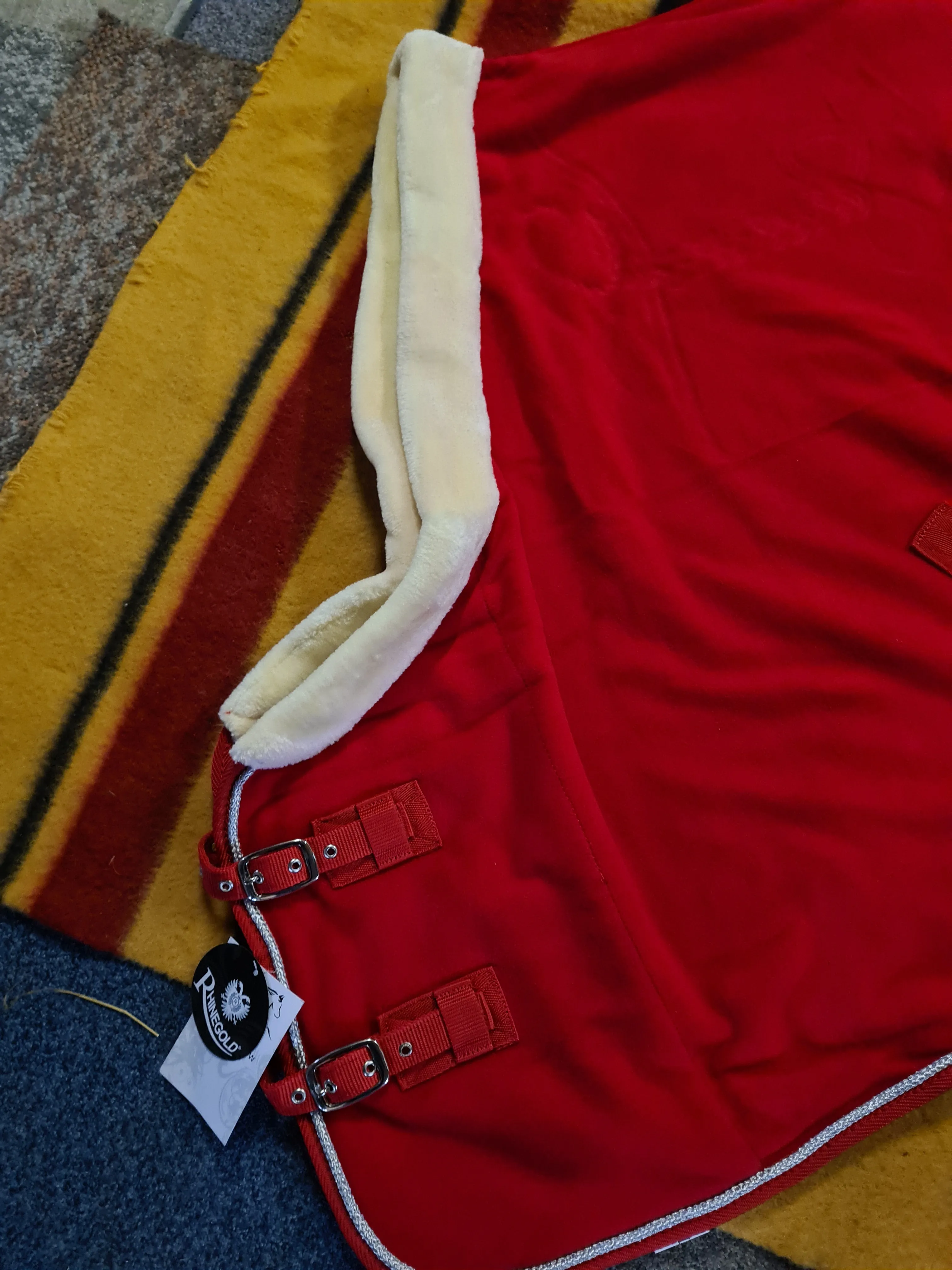 NEW rhinegold elite show/travel fleece red sizes 5'6 to 7'3