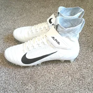 Nike Alpha Menace Elite 2 Football Cleats Men's Size 12.5 (NWOT)