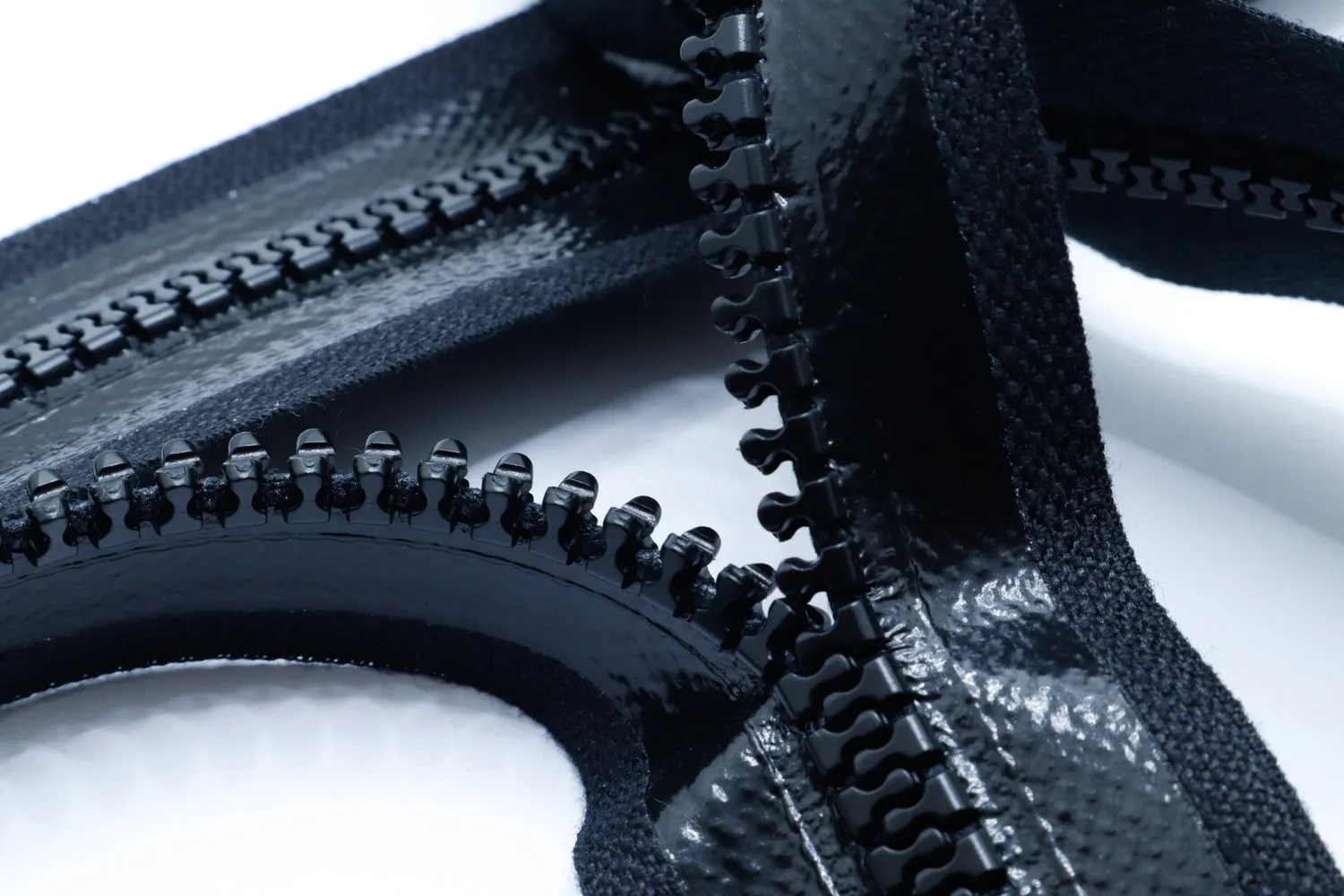 Paskal S-Lock Molded-Tooth Zipper