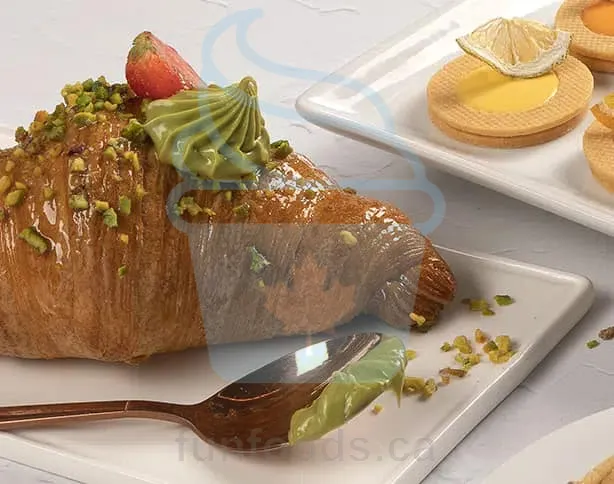 Pistachio Filling - 5kg Bucket - Caravella Gran Pistachio Cream - Master Martini Canada - Canadian Distribution