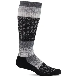 Sockwell Womens Full Circle Wide Calf Fit Moderate Compression Socks