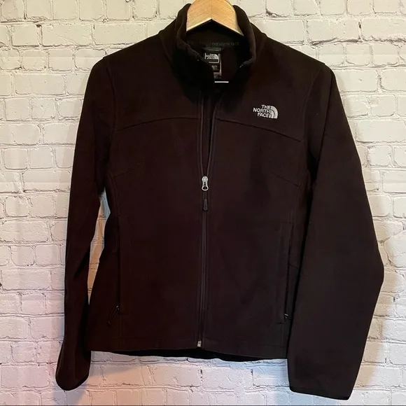 The North Face Like New Thick Fleece Jacket size Medium