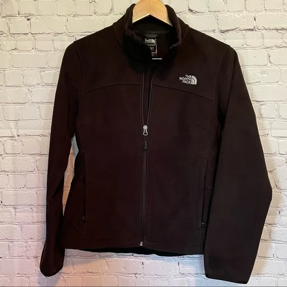 The North Face Like New Thick Fleece Jacket size Medium