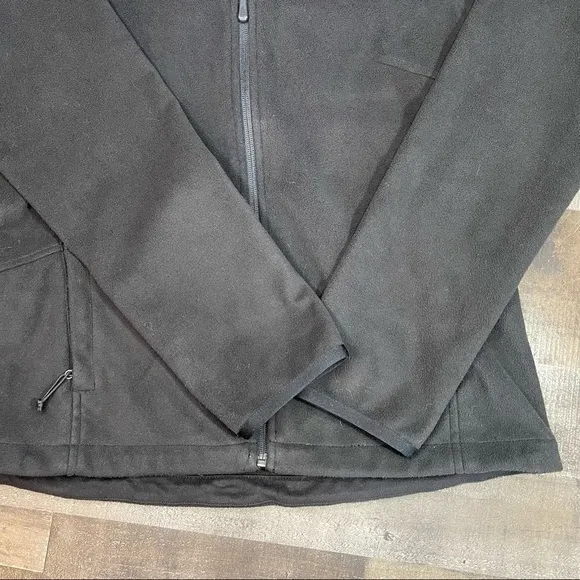The North Face Like New Thick Fleece Jacket size Medium