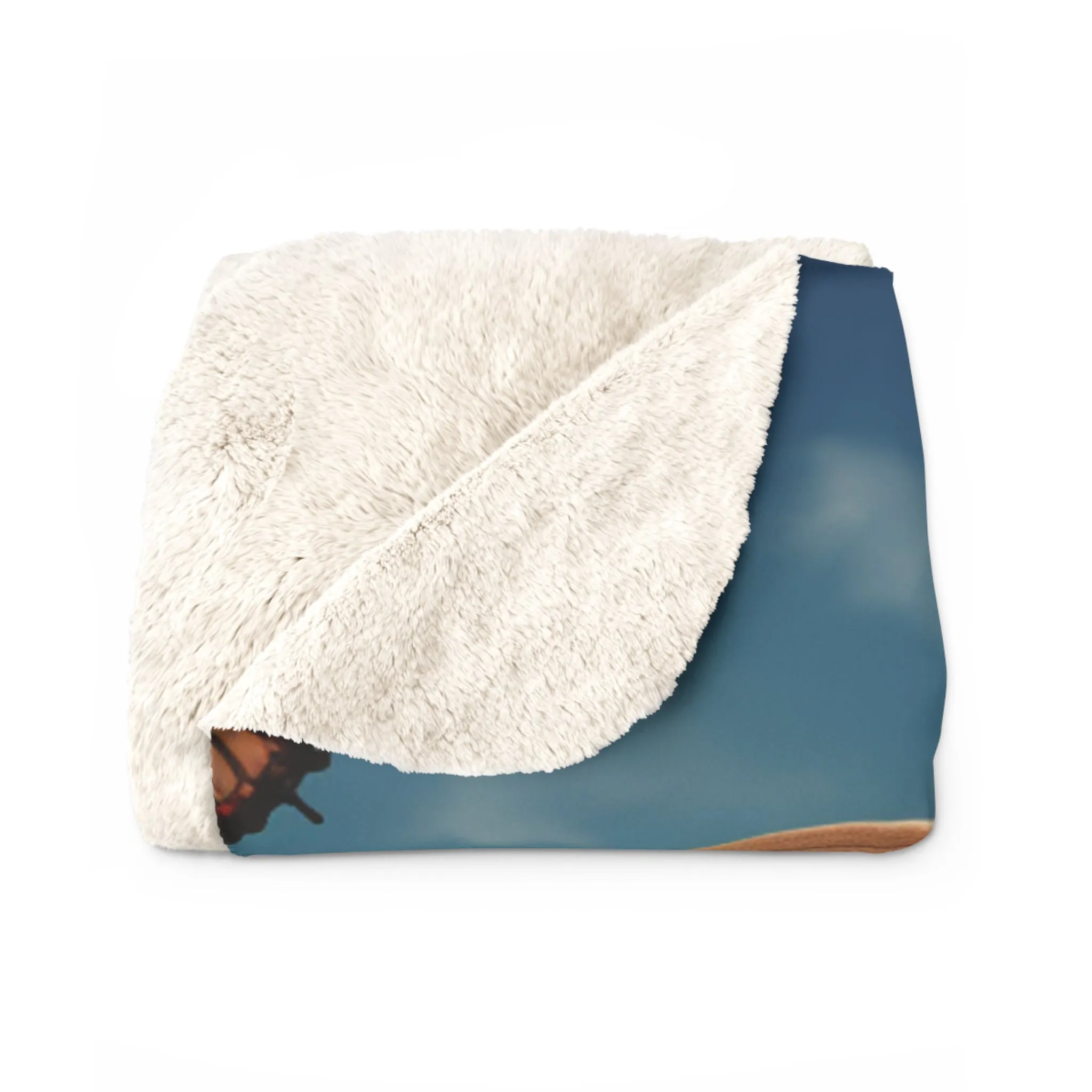 Wanderlust Embrace: The Travel Duo's Sherpa Fleece Haven
